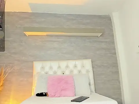 thararouse online show from 03.19.25