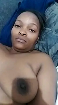 Snapshot of lovelyassbitch chatting on 12.06.24 lovelyassbitch online show from 12.06.24