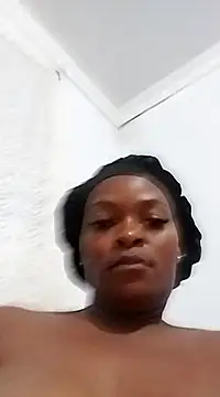 Snapshot of lovelyassbitch chatting on 01.15.25 lovelyassbitch online show from 01.15.25