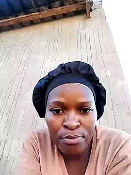 Snapshot of lovelyassbitch chatting on 01.20.25 lovelyassbitch online show from 01.20.25