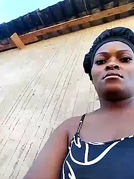 Snapshot of lovelyassbitch chatting on 01.27.25 lovelyassbitch online show from 01.27.25