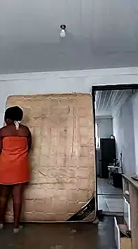 Snapshot of lovelyassbitch chatting on 02.12.25 lovelyassbitch online show from 02.12.25