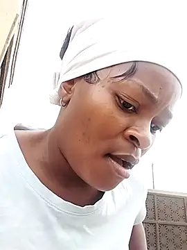 Snapshot of lovelyassbitch chatting on 03.11.25 lovelyassbitch online show from 03.11.25