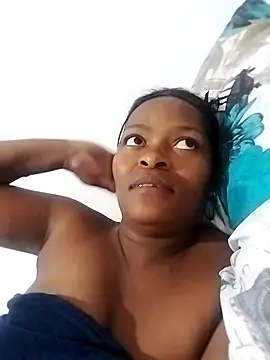 Snapshot of lovelyassbitch chatting on 03.11.25 lovelyassbitch online show from 03.11.25