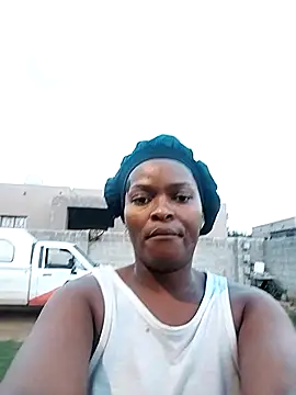 Snapshot of lovelyassbitch chatting on 03.20.25 lovelyassbitch online show from 03.20.25