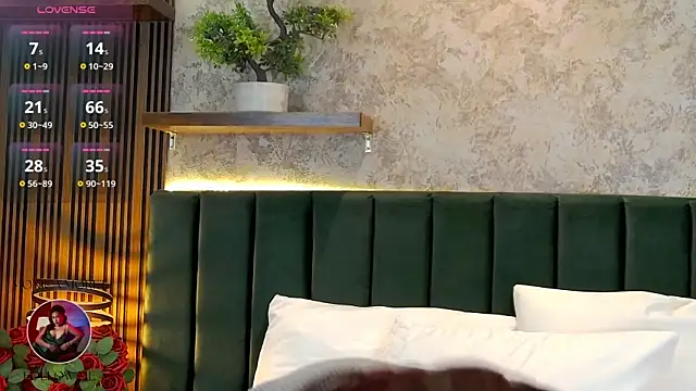 MonicaMoret online show from 07.16.26
