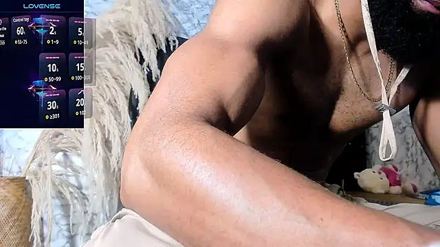 Snapshot of wakanda1995 chatting on 10.16.25 wakanda1995 online show from 10.16.25