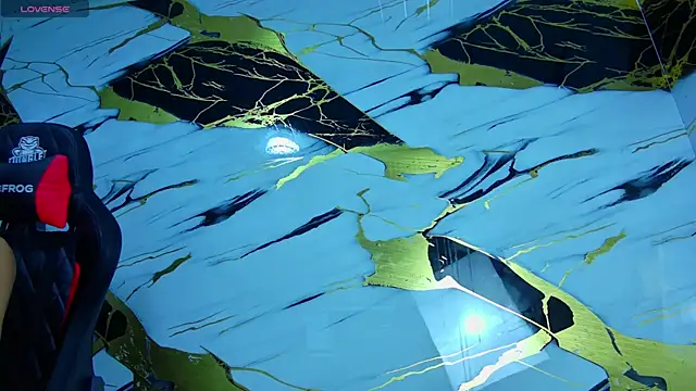 Snapshot of Kevin22_222 chatting on 03.21.25 Kevin22 222 online show from 03.21.25