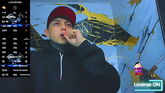 Snapshot of Kevin22_222 chatting on 09.12.25 Kevin22 222 online show from 09.12.25