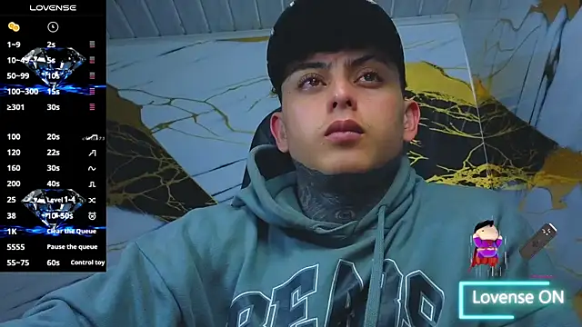 Snapshot of Kevin22_222 chatting on 09.24.25 Kevin22 222 online show from 09.24.25