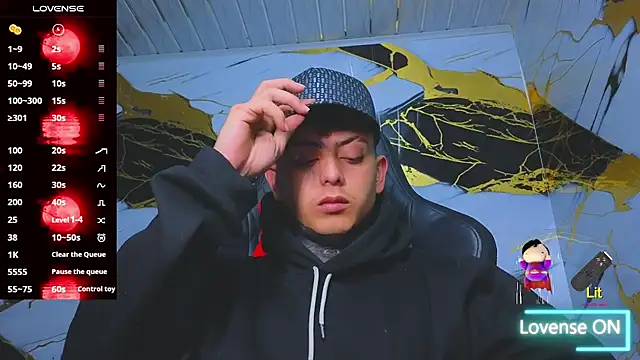 Snapshot of Kevin22_222 chatting on 10.21.25 Kevin22 222 online show from 10.21.25