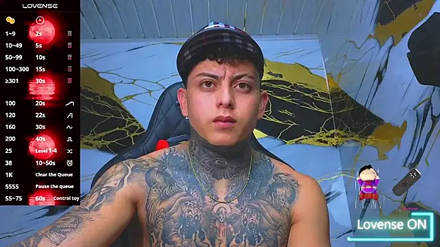 Snapshot of Kevin22_222 chatting on 10.23.25 Kevin22 222 online show from 10.23.25