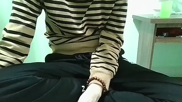 Luxcute286 online show from 03.13.25