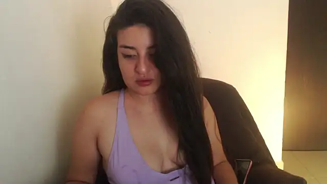 Snapshot of moritalatina chatting on 12.13.24 moritalatina online show from 12.13.24