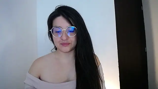 Snapshot of moritalatina chatting on 03.14.25 moritalatina online show from 03.14.25