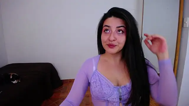 Snapshot of moritalatina chatting on 09.12.25 moritalatina online show from 09.12.25