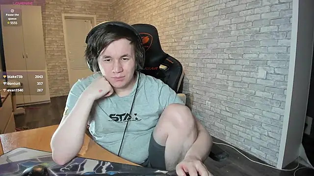 iliaskrislove online show from 03.04.25