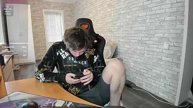 iliaskrislove online show from 03.12.25