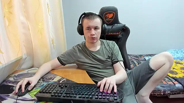 iliaskrislove online show from 10.22.25