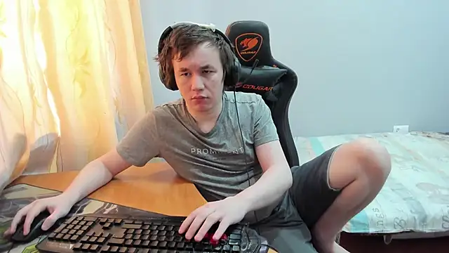 iliaskrislove online show from 02.13.26