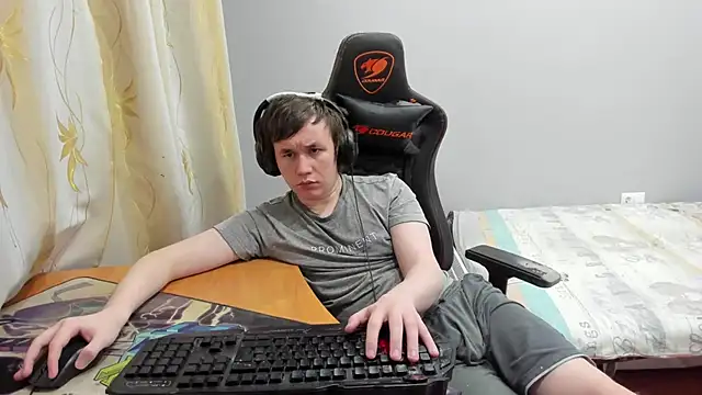 iliaskrislove online show from 02.15.26