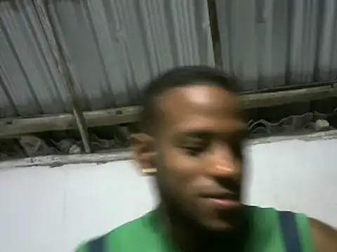 Snapshot of michel_sc chatting on 10.04.25 michel sc online show from 10.04.25