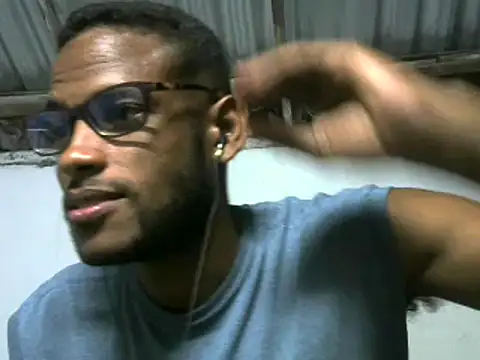 Snapshot of michel_sc chatting on 10.22.25 michel sc online show from 10.22.25