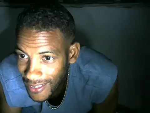 Snapshot of michel_sc chatting on 10.23.25 michel sc online show from 10.23.25