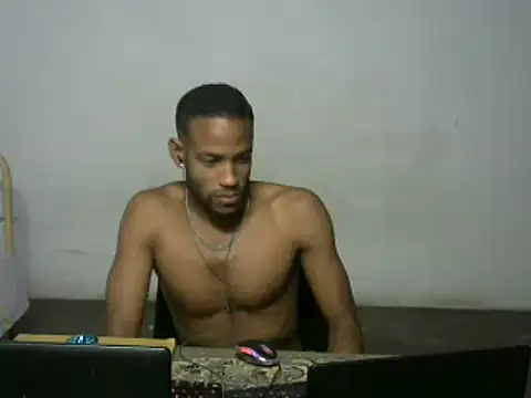 Snapshot of michel_sc chatting on 10.31.25 michel sc online show from 10.31.25