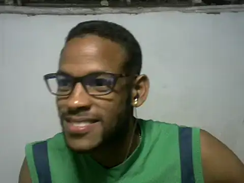 Snapshot of michel_sc chatting on 11.10.25 michel sc online show from 11.10.25