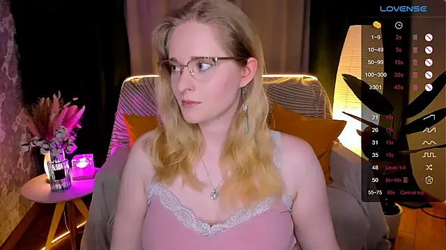 Aemilia  online show from 02.25.26