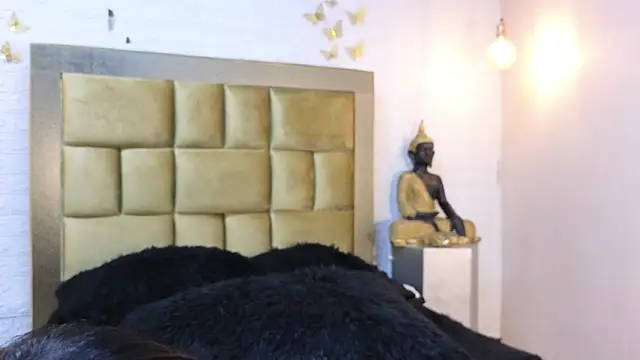 ximenawilliamss online show from 06.24.26
