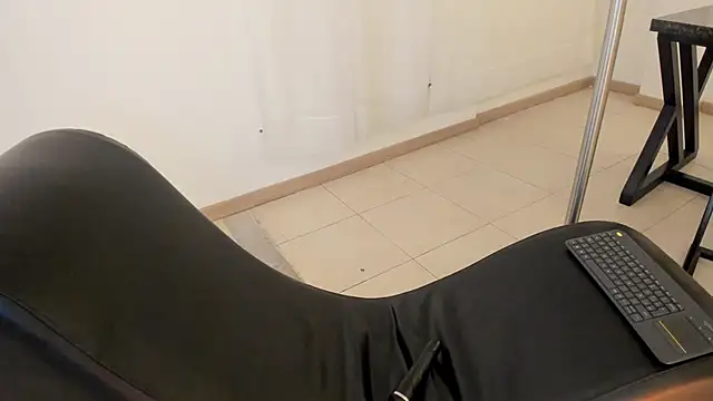 Barbara honey online show from 11.12.25