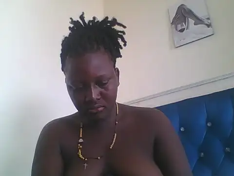 Snapshot of Heavy_ass chatting on 03.21.25 Heavy ass online show from 03.21.25
