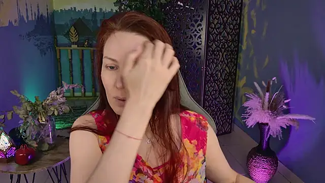 VandaRossi online show from 10.10.25