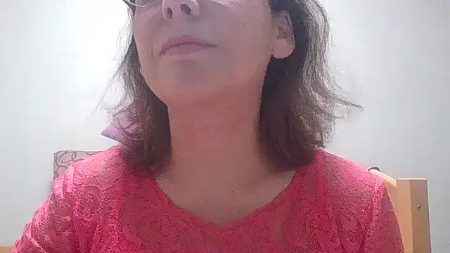 Snapshot of HollyJewel chatting on 11.07.25 HollyJewel online show from 11.07.25