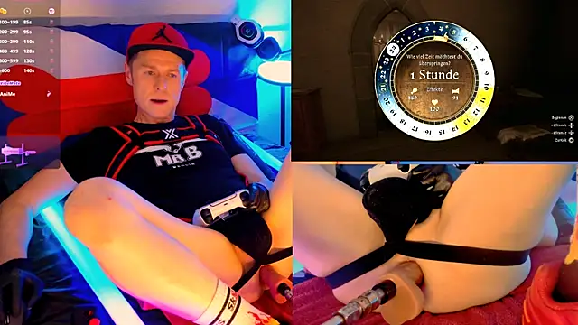 Snapshot of Fuc71 chatting on 10.09.25 Fuc71 online show from 10.09.25