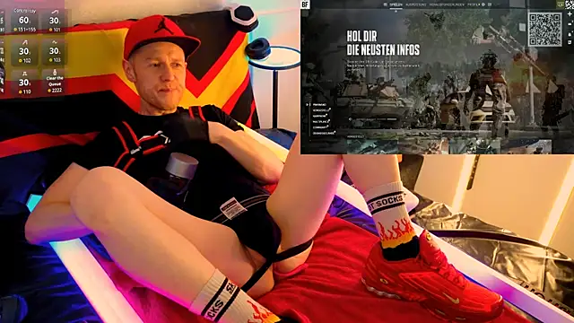 Snapshot of Fuc71 chatting on 10.22.25 Fuc71 online show from 10.22.25