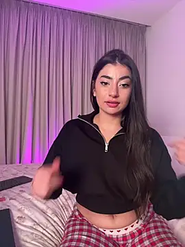 Snapshot of ZoeZayd chatting on 02.07.26 ZoeZayd online show from 02.07.26