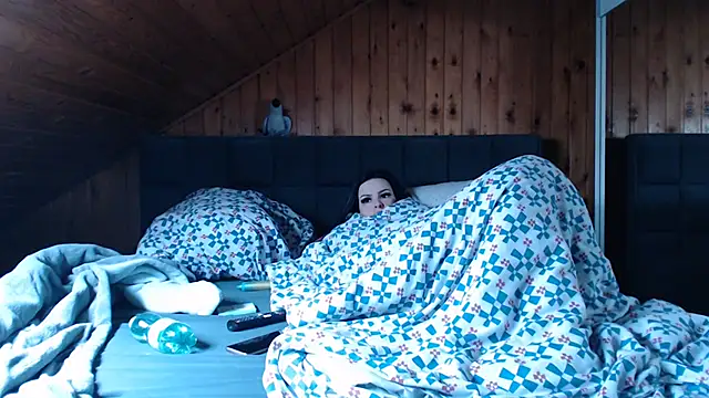 Snapshot of BoeseMoni1998 chatting on 10.04.25 BoeseMoni1998 online show from 10.04.25