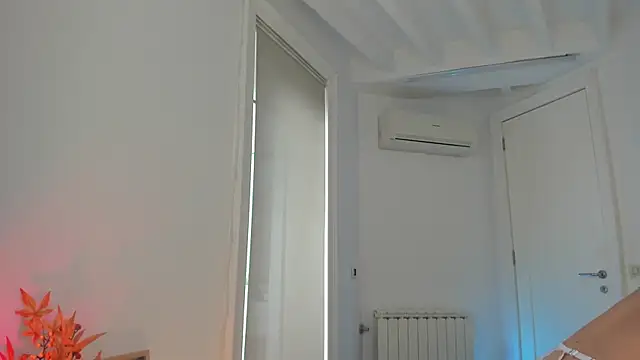 GoodGirll2133 online show from 09.30.25