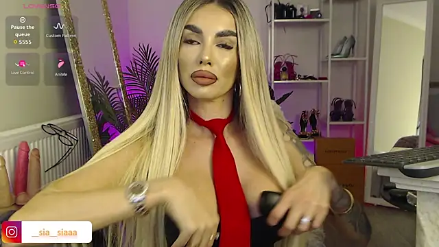 ArianaArianna online show from 04.04.26