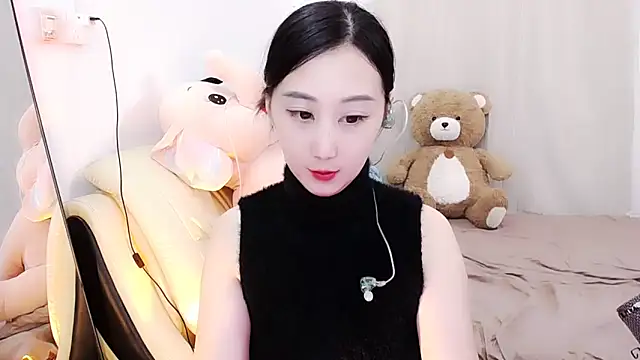 Snapshot of Alcohol_1 chatting on 10.08.25 Alcohol 1 online show from 10.08.25