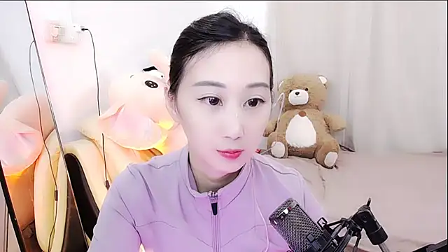 Snapshot of Alcohol_1 chatting on 10.30.25 Alcohol 1 online show from 10.30.25