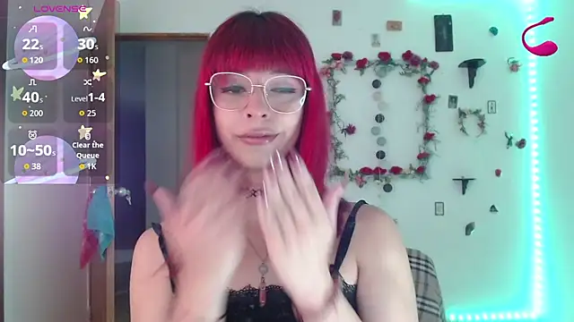 Snapshot of _GalyaX_ chatting on 10.09.25 GalyaX online show from 10.09.25