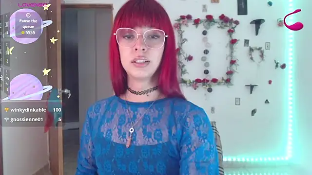 Snapshot of _GalyaX_ chatting on 10.21.25 GalyaX online show from 10.21.25