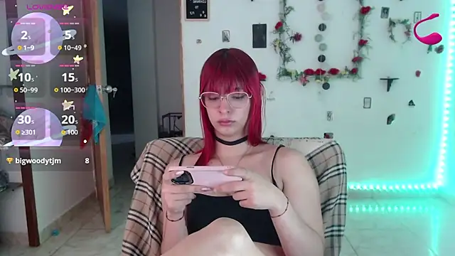 Snapshot of _GalyaX_ chatting on 11.14.25 GalyaX online show from 11.14.25