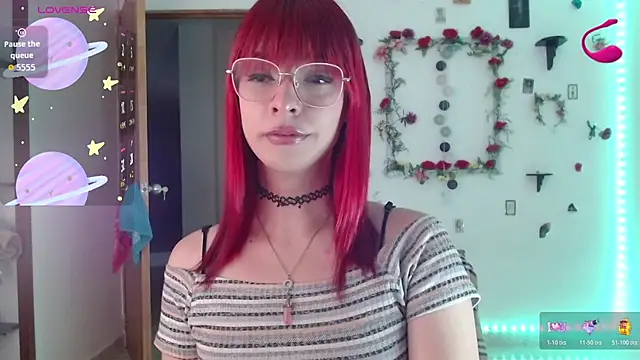 Snapshot of _GalyaX_ chatting on 11.14.25 GalyaX online show from 11.14.25