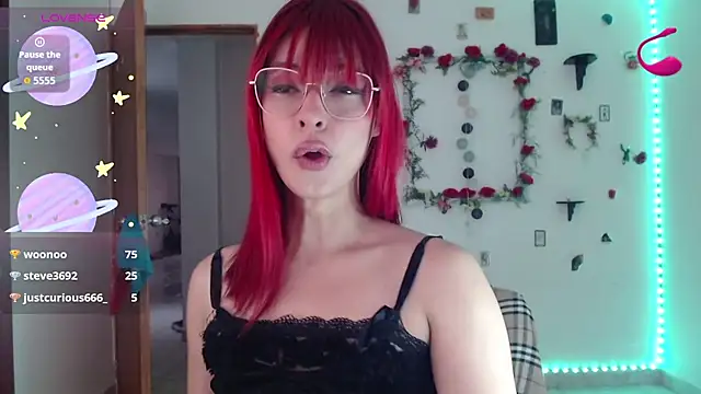 Snapshot of _GalyaX_ chatting on 11.27.25 GalyaX online show from 11.27.25