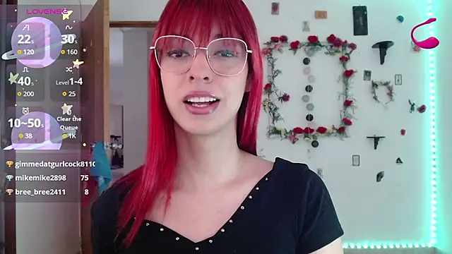 Snapshot of _GalyaX_ chatting on 12.03.25 GalyaX online show from 12.03.25